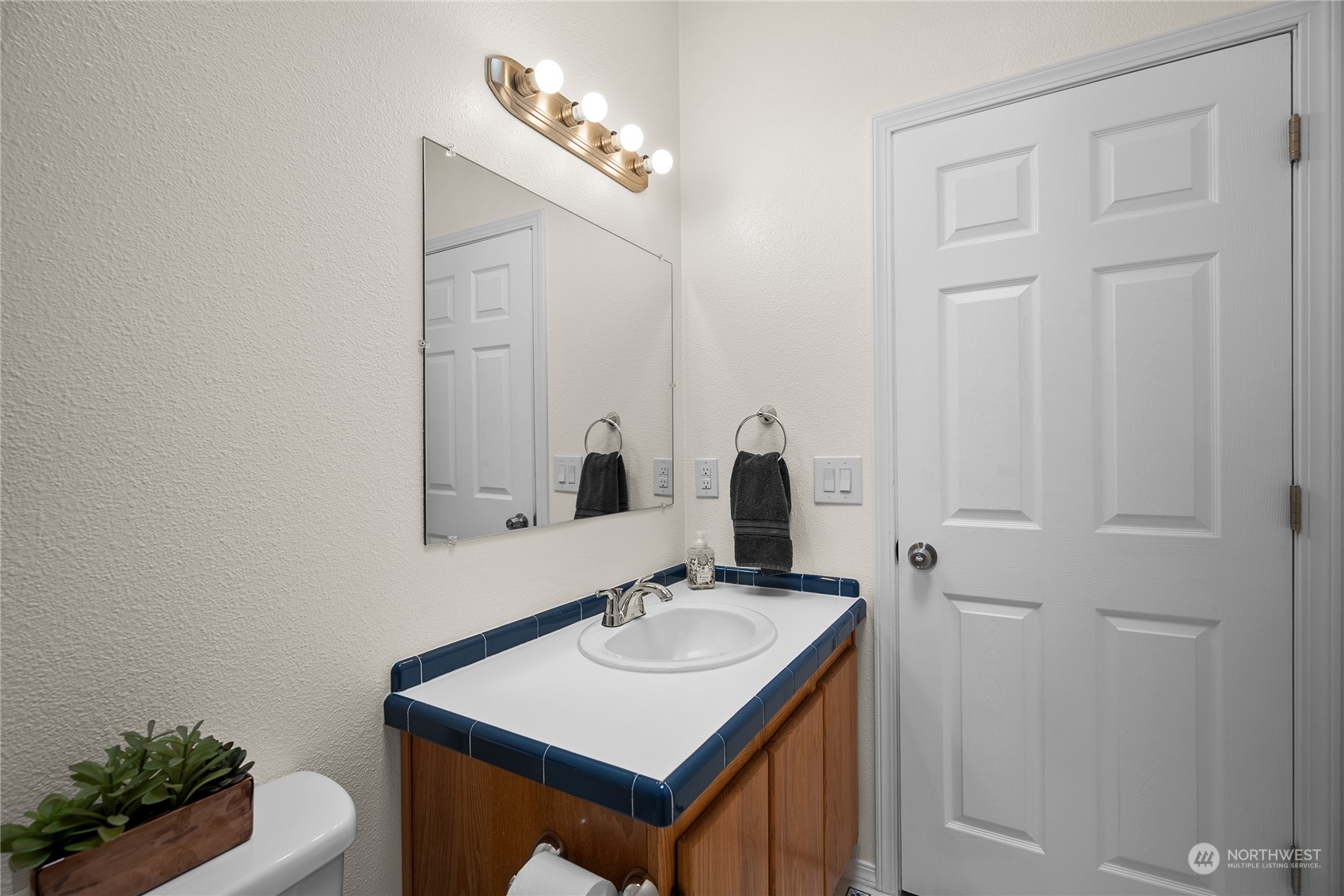 730 Northeast Newkirk Road Belfair, WA 98528 - Photo 20 of 40 Gallery Image 20