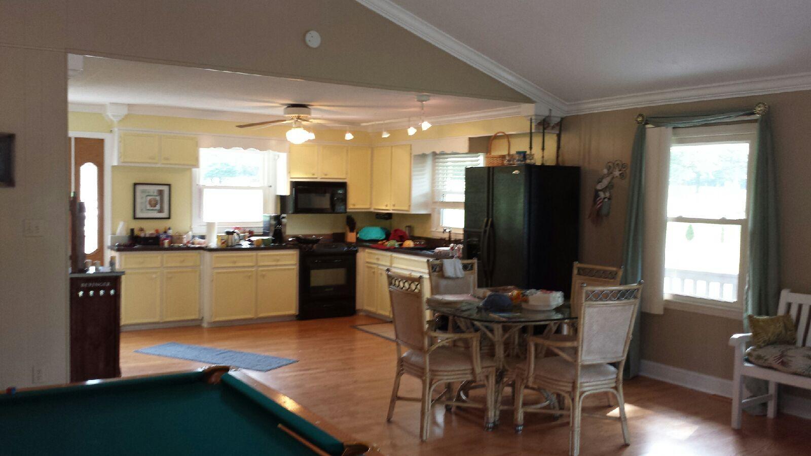 59 Monte Vista Road Union Hall, VA 24176 - Photo 2 of 20 Kitchen