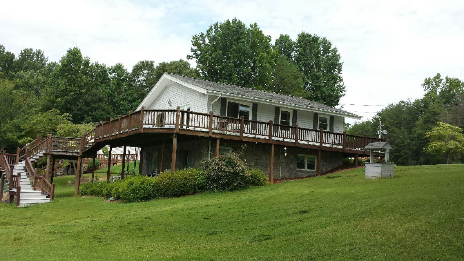 59 Monte Vista Road Union Hall, VA 24176 - Photo 13 of 20 Side View of Home