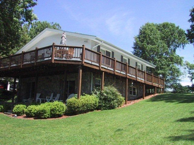 59 Monte Vista Road Union Hall, VA 24176 - Photo 7 of 20 Spacious Deck and Patio