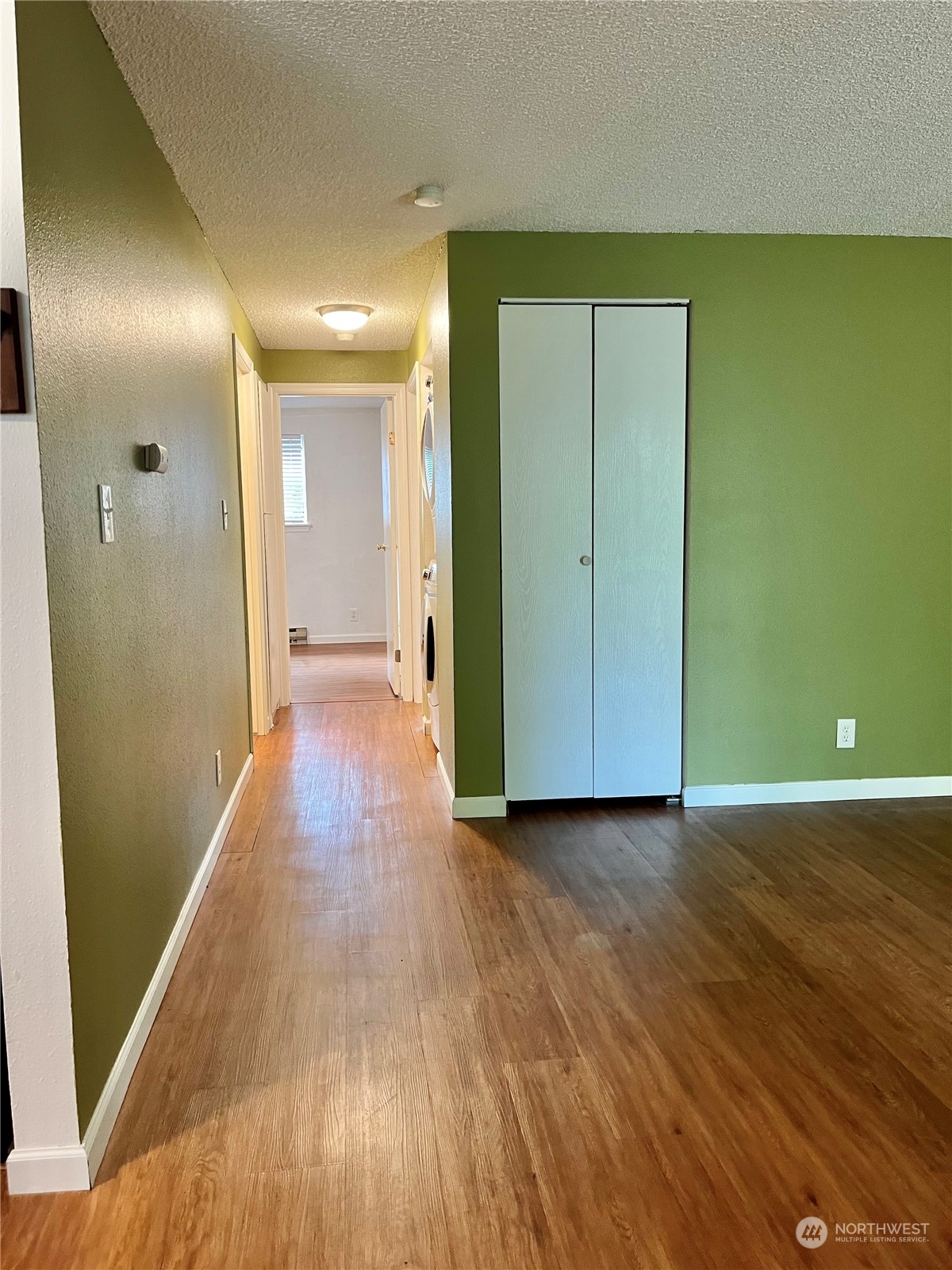 3206 Pine Road Northeast, Unit D5 Bremerton, WA 98310 - Photo 8 of 16 Gallery Image 8