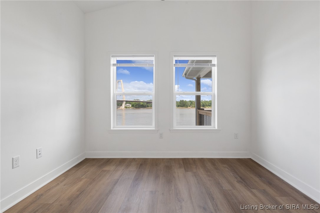 4818 Upper River Road Jeffersonville, IN 47130 - Photo 34 of 75