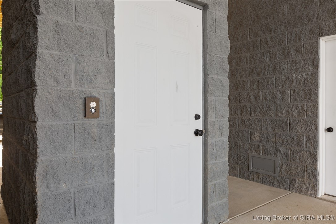 4818 Upper River Road Jeffersonville, IN 47130 - Photo 56 of 75 Exterior elevator door