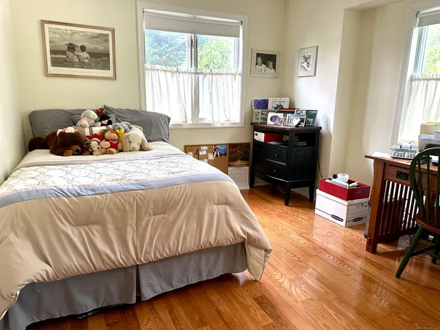 $589,000 | 2700 Bedford Street, Unit J, Stamford, CT 06905