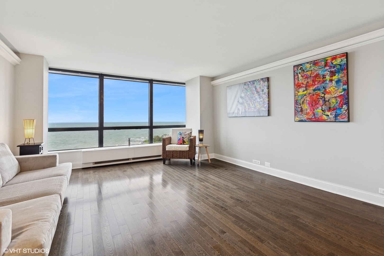 5415 North Sheridan Road, Unit 3004 Chicago, IL 60640 - Photo 2 of 26 a view of room with furniture and window