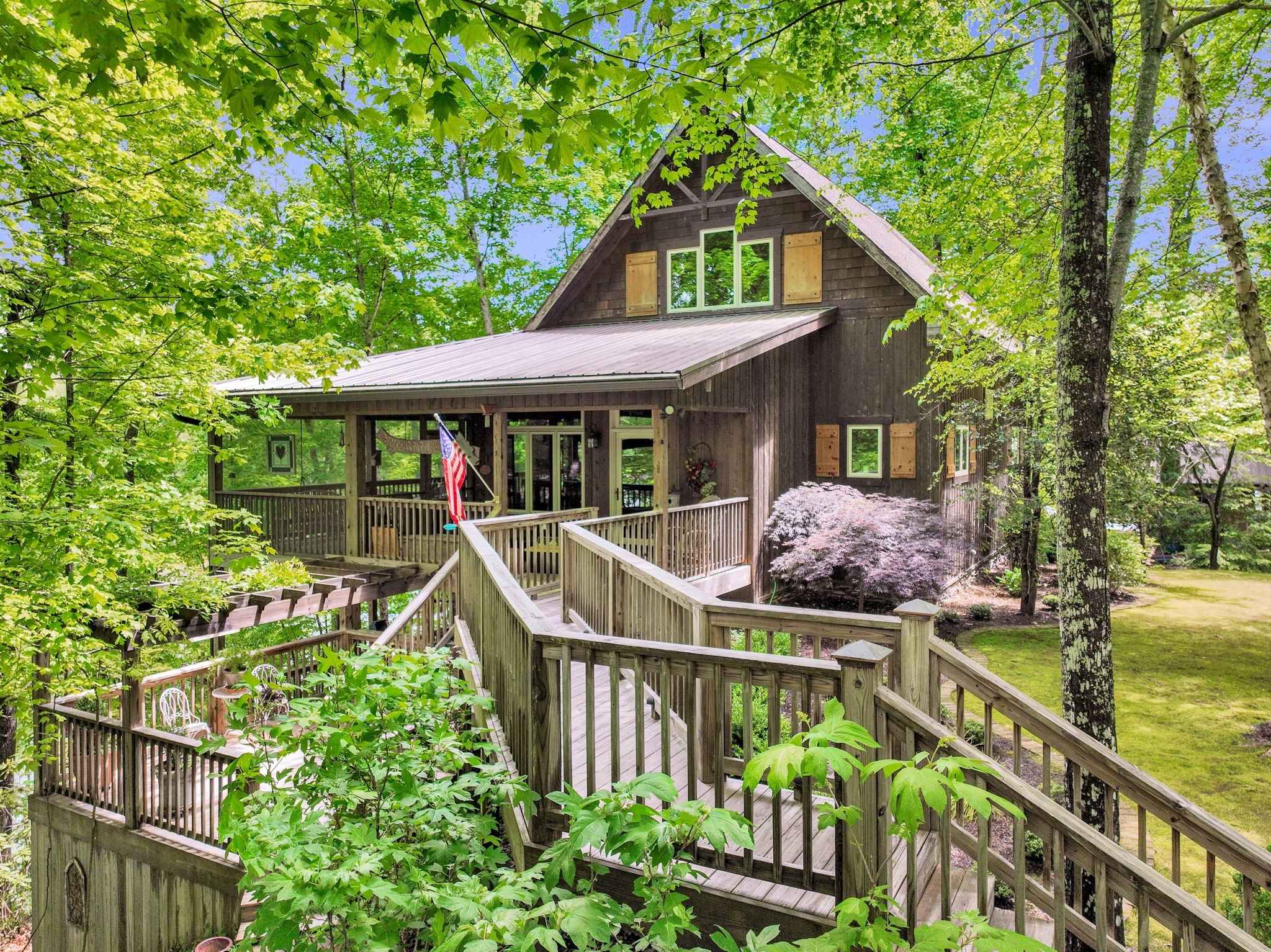 260 Watson Road Rock Island, TN 38581 - Photo 1 of 58 Gallery Image 1