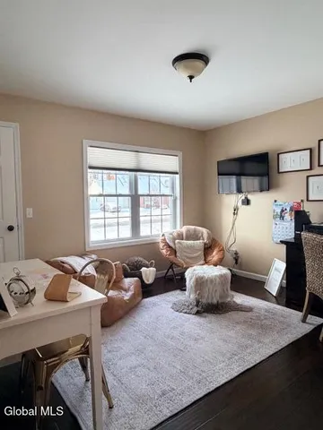 $468,500 | 7 Harmon Road, Glenville, NY 12302