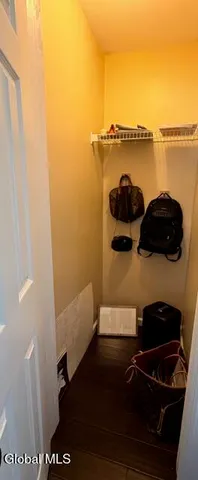 $468,500 | 7 Harmon Road, Glenville, NY 12302