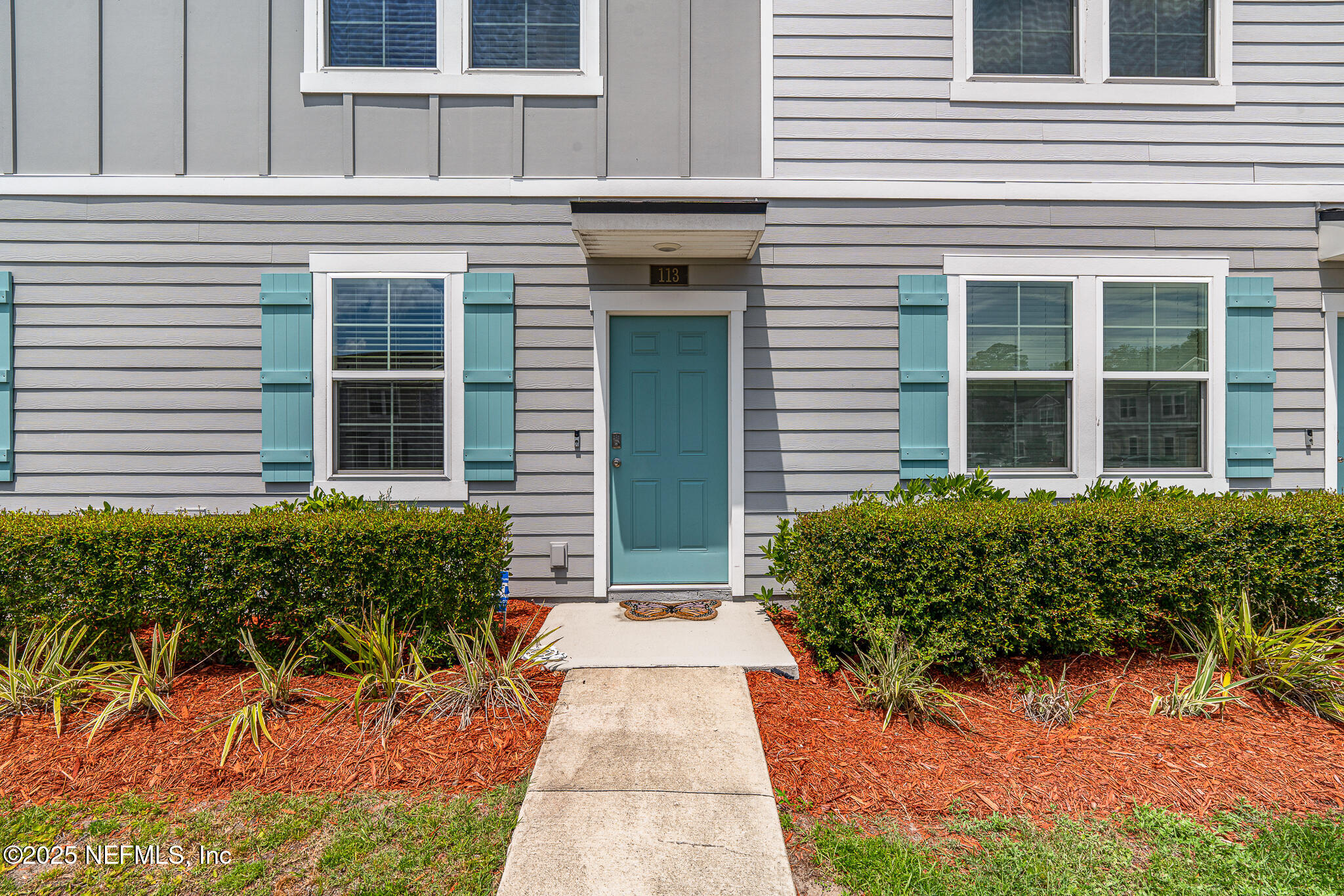 113 Red House Cir Street St. Augustine, FL 32084 - Photo 31 of 40 a front view of a house