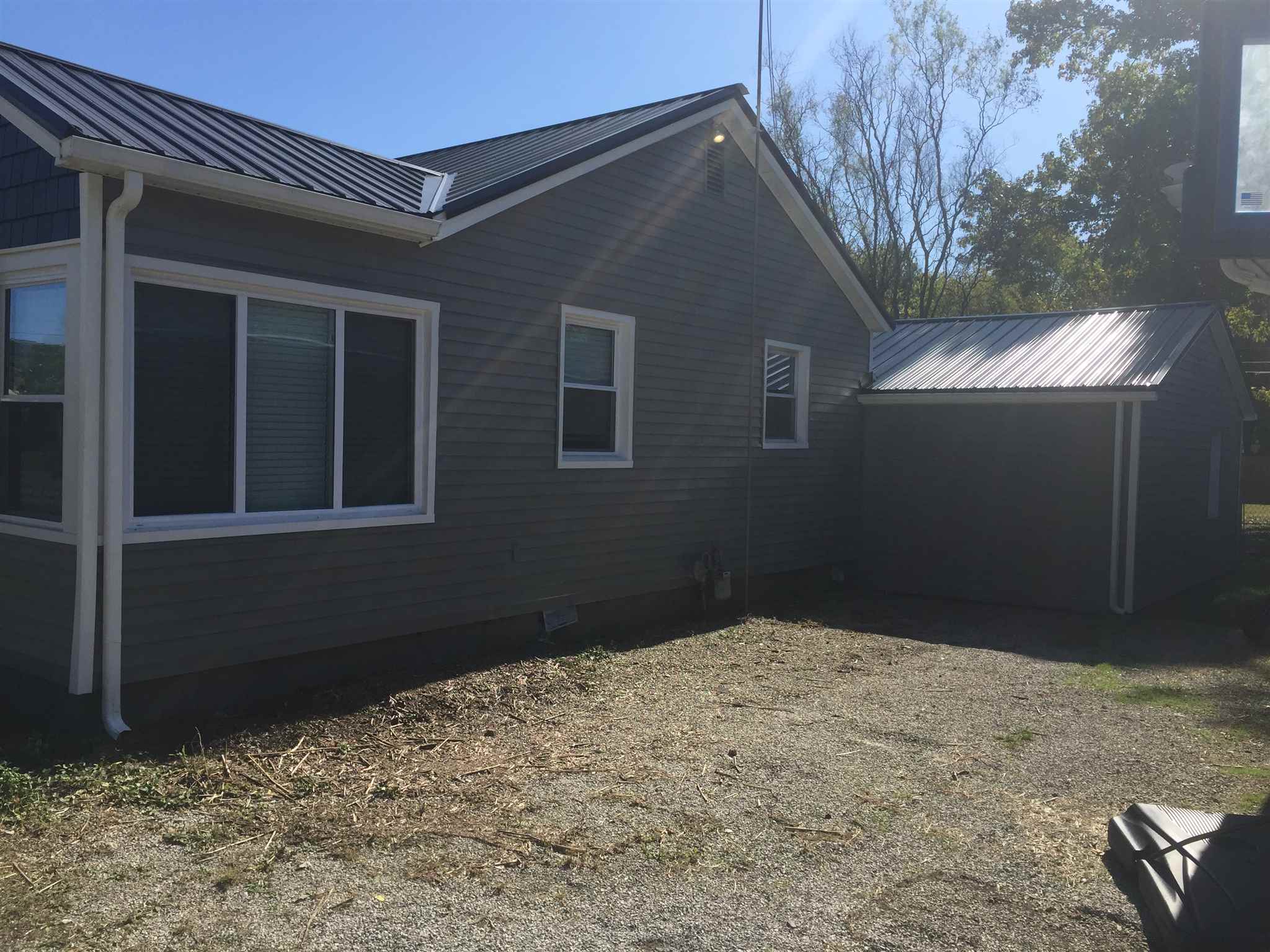1157 St George Road Evansville, IN 47711 - Photo 2 of 9