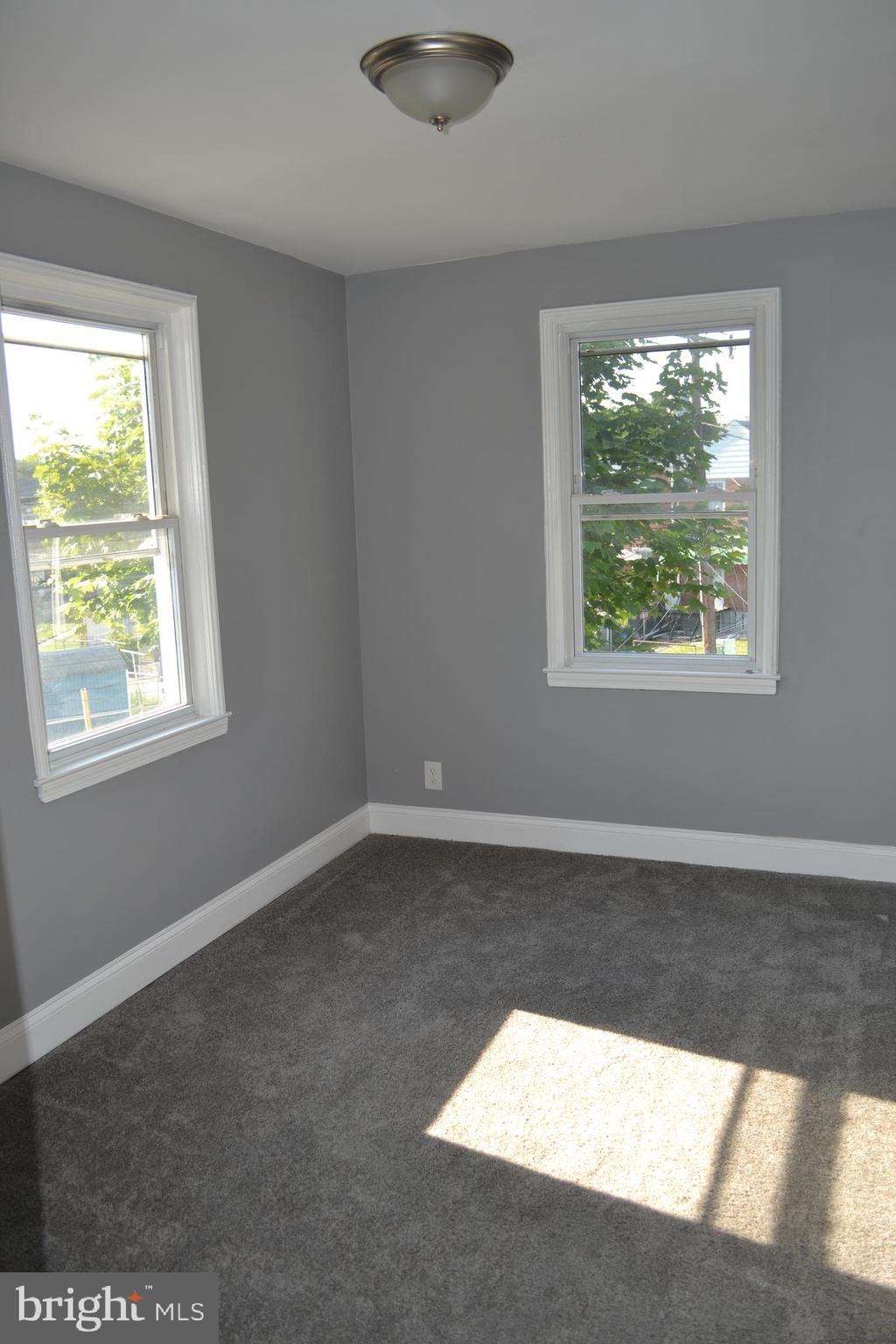 7448 Durwood Road Baltimore, MD 21222 - Photo 15 of 26