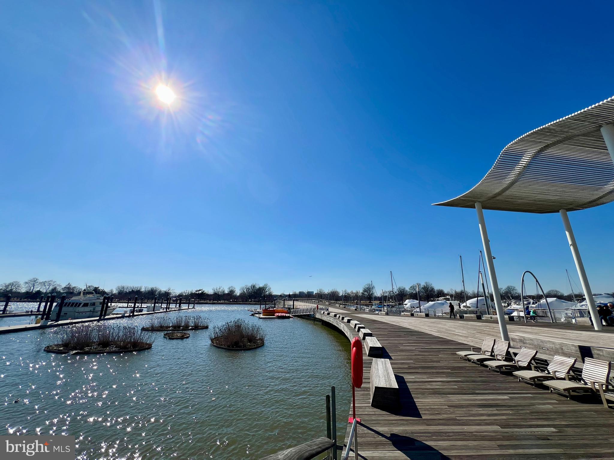 700 7th Street Southwest, Unit 730 Washington, DC 20024 - Photo 40 of 58