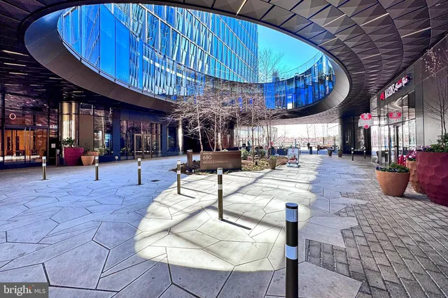 $279,900 | 700 7th Street Southwest, Unit 730, Washington, DC 20024