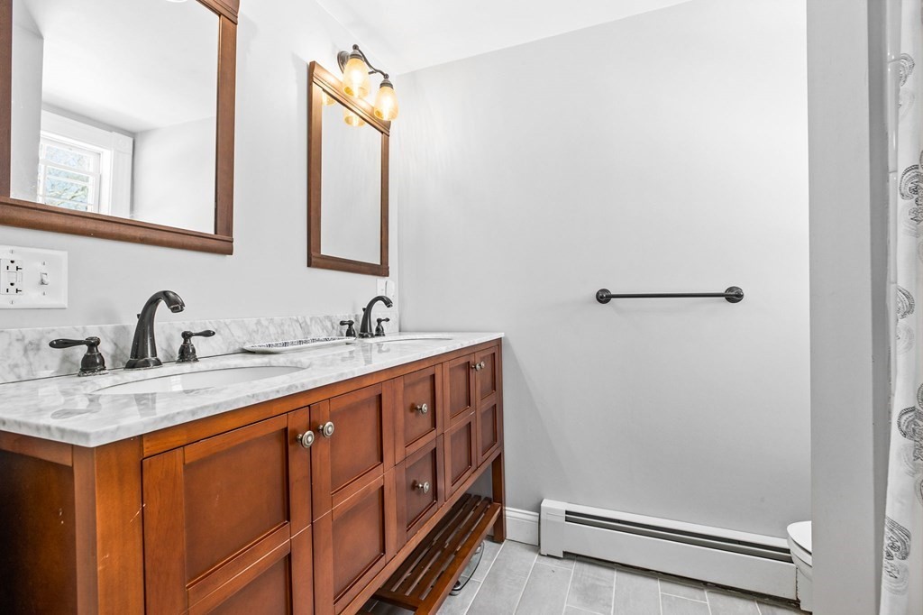 180 Stockbridge Road Scituate, MA 02066 - Photo 16 of 31 Gallery Image 16