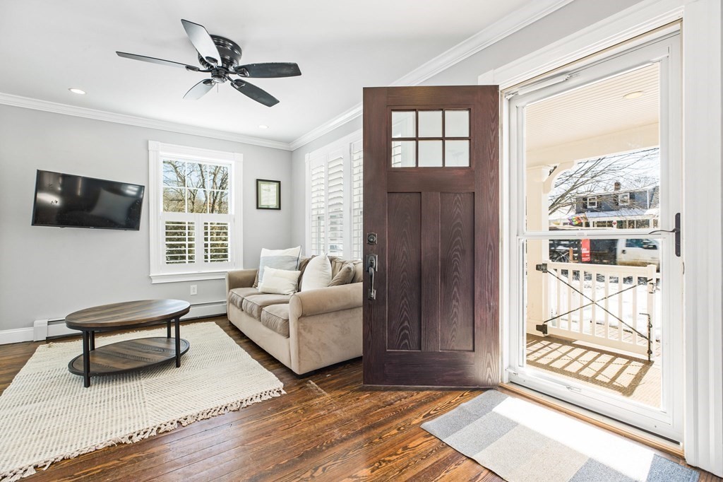 180 Stockbridge Road Scituate, MA 02066 - Photo 9 of 31 Gallery Image 9