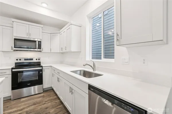 $579,995 | 10738 188 Street East, Unit 1024, Puyallup, WA 98374