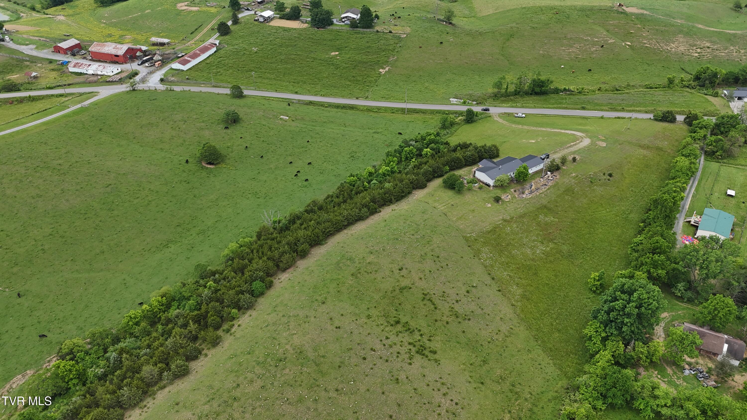 1168 Webster Valley Road Rogersville, TN 37857 - Photo 21 of 59 dji_fly_20250519_153922_0048_17476837363