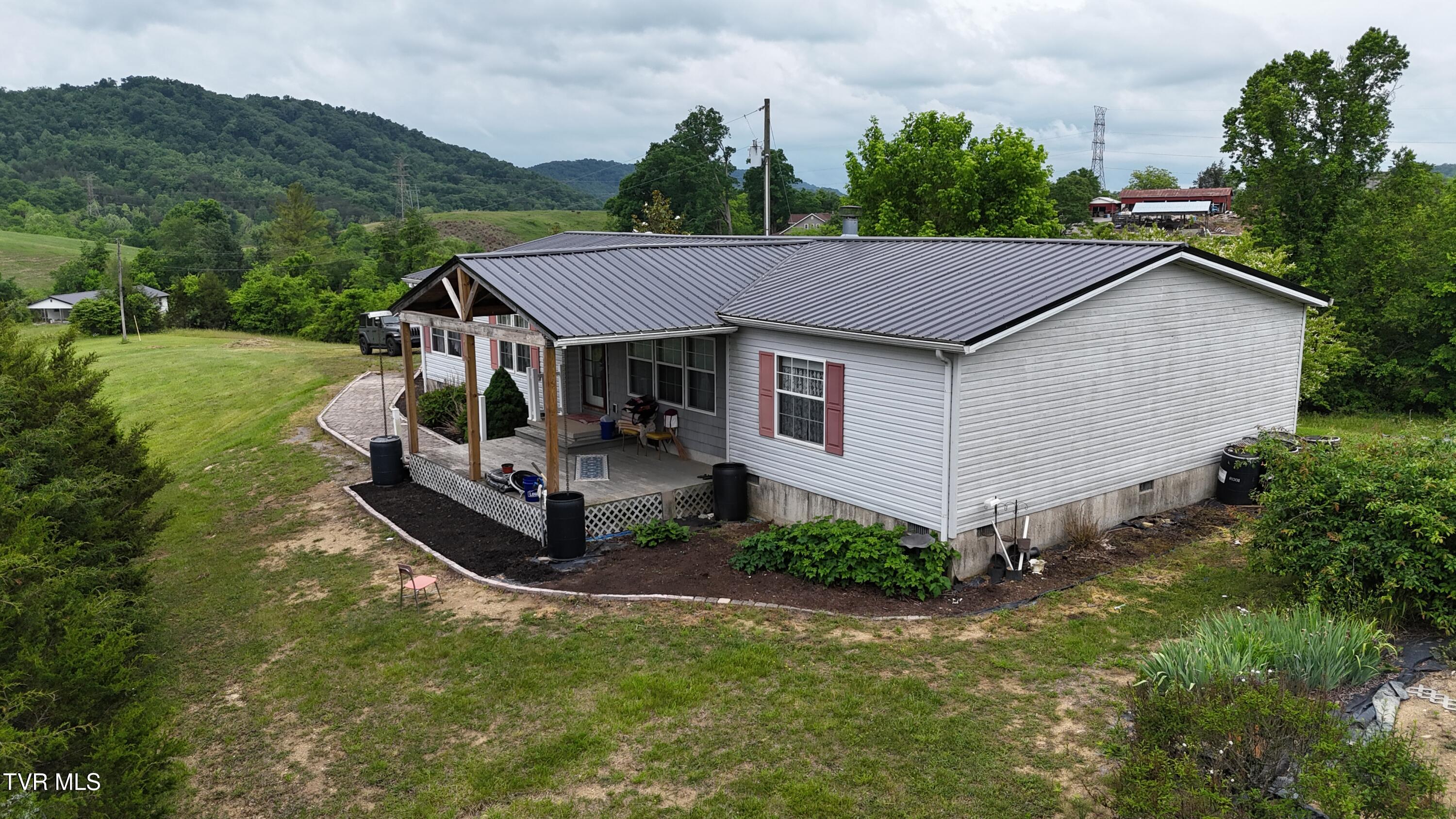 1168 Webster Valley Road Rogersville, TN 37857 - Photo 24 of 59 dji_fly_20250519_154052_0053_17476837345