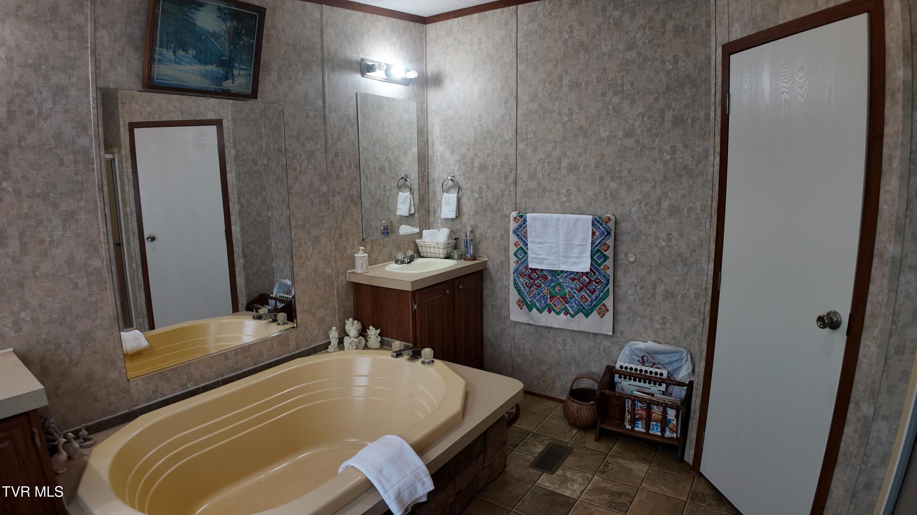 1168 Webster Valley Road Rogersville, TN 37857 - Photo 33 of 59 dji_mimo_20250519_151842_20250519151841_