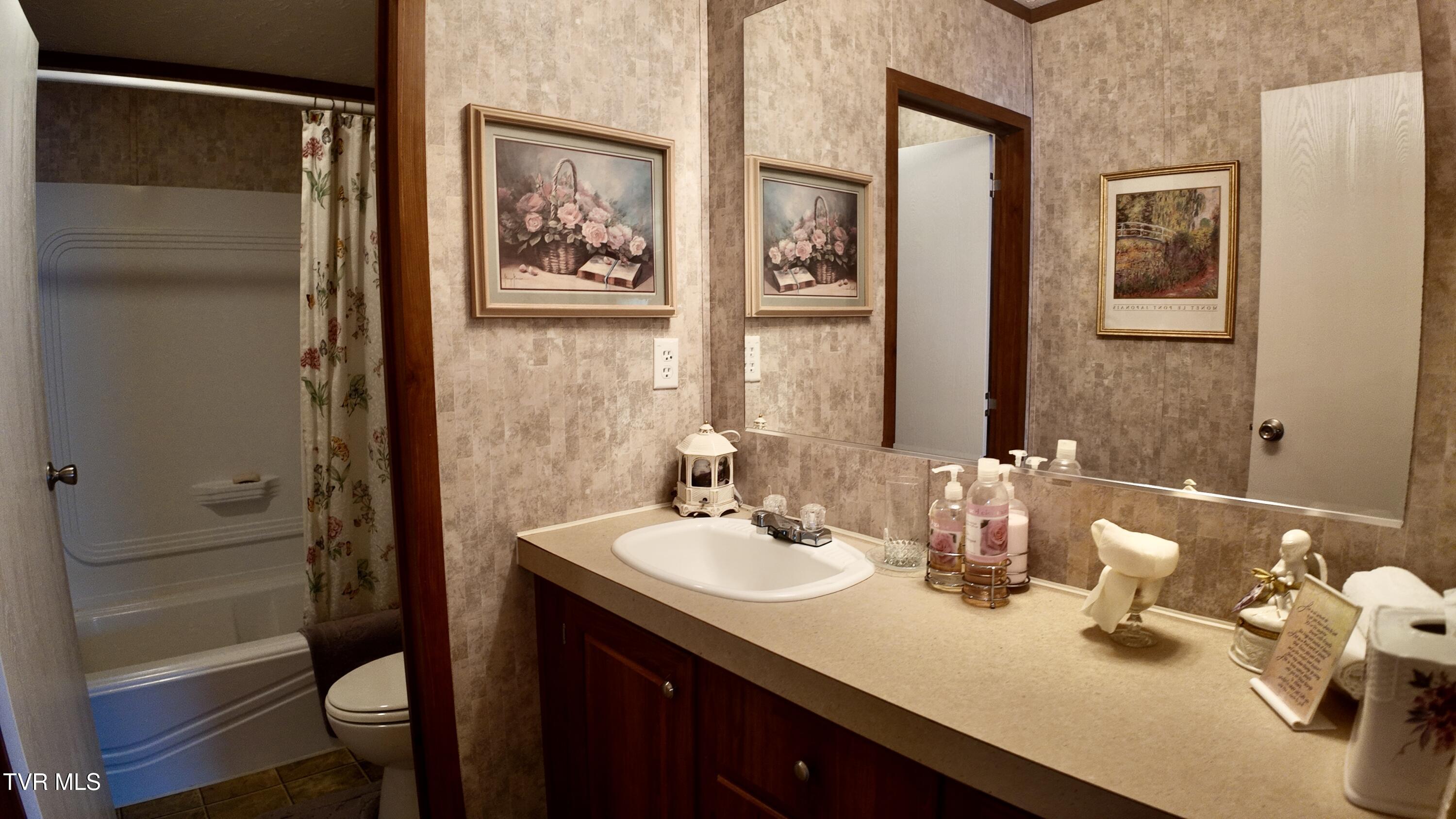 1168 Webster Valley Road Rogersville, TN 37857 - Photo 37 of 59 dji_mimo_20250519_152026_20250519152027_