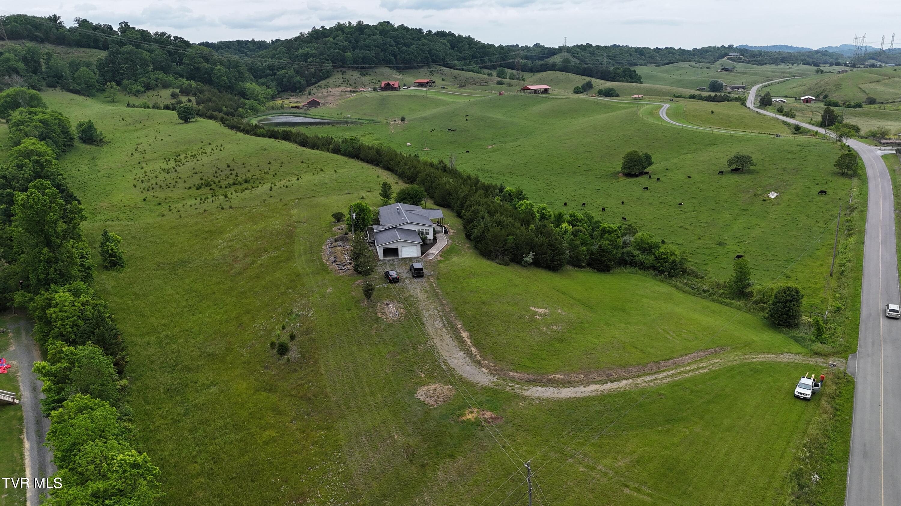 1168 Webster Valley Road Rogersville, TN 37857 - Photo 8 of 59 dji_fly_20250519_153630_0034_17476837418