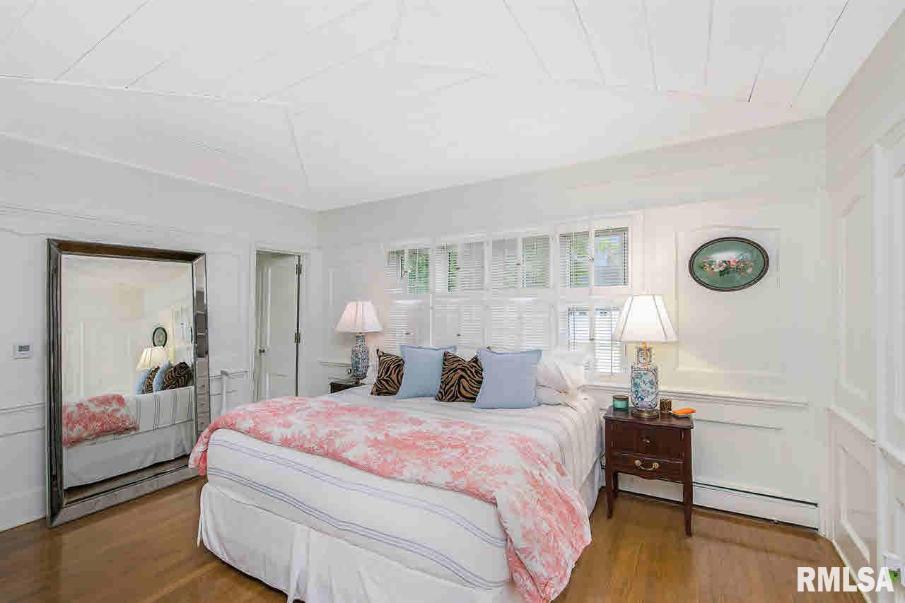 4027 Jersey Ridge Road Davenport, IA 52807 - Photo 15 of 24 Gallery Image 15