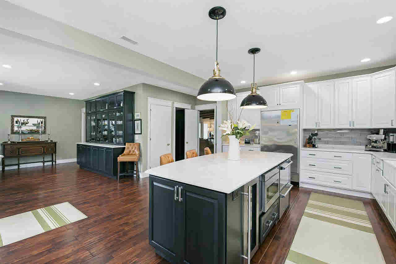 4027 Jersey Ridge Road Davenport, IA 52807 - Photo 5 of 24 Gallery Image 5