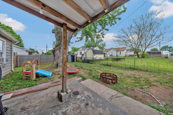 $135,000 | 213 West Mulberry Street, Princeton, IN 47670