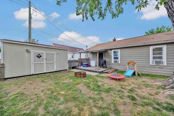 $135,000 | 213 West Mulberry Street, Princeton, IN 47670