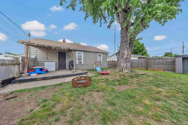 $135,000 | 213 West Mulberry Street, Princeton, IN 47670