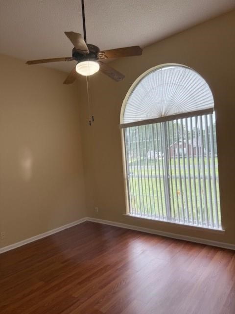 3028 Charing Cross Brunswick, GA 31525 - Photo 11 of 21 secondary bedroom #1