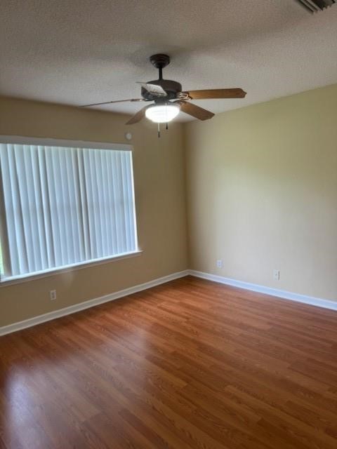 3028 Charing Cross Brunswick, GA 31525 - Photo 13 of 21 secondary bedroom #2