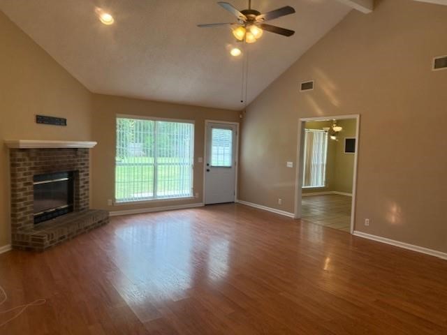 3028 Charing Cross Brunswick, GA 31525 - Photo 4 of 21 living room/great room