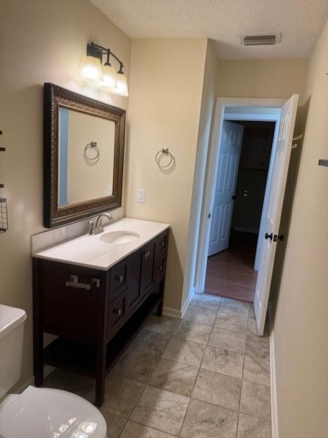 3028 Charing Cross Brunswick, GA 31525 - Photo 9 of 21 secondary bathroom