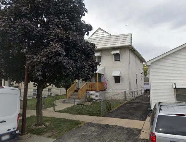 $1,800 | 1112 23rd Avenue, Unit 1, Melrose Park, IL 60160