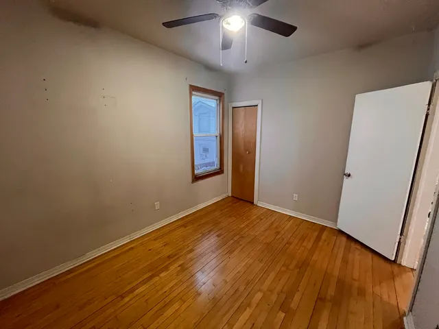 $1,800 | 1112 23rd Avenue, Unit 1, Melrose Park, IL 60160