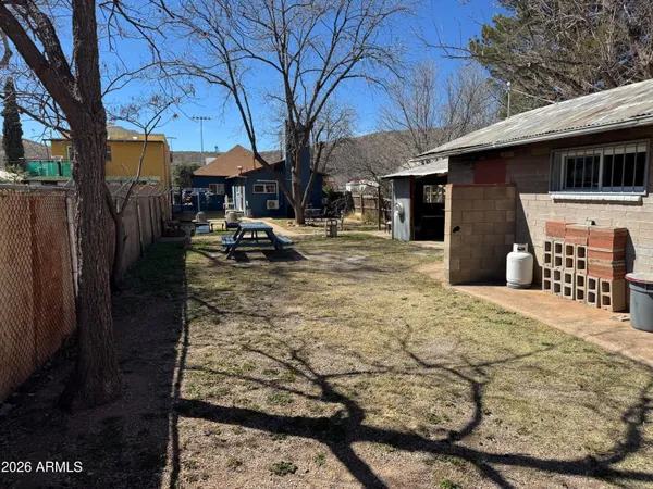$297,500 | 40 Cochise Row, Bisbee, AZ 85603