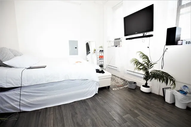 $2,000 | 227-229 Washington Street, Unit 1, Hoboken, NJ 07030