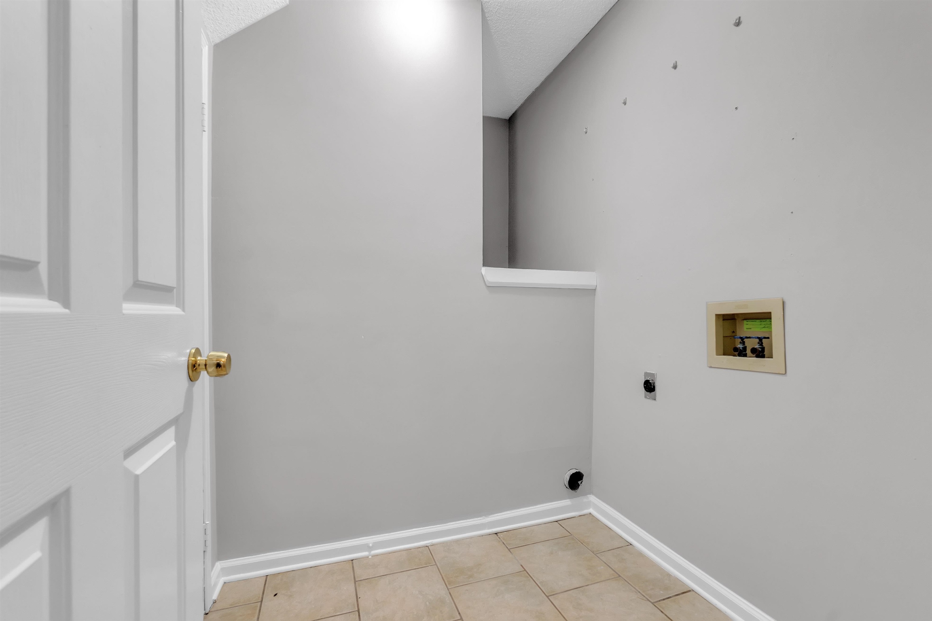 1341 Milestone Circle Collierville, TN 38017 - Photo 9 of 29