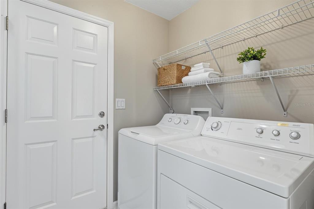 2880 Mediterranean Loop Tavares, FL 32778 - Photo 21 of 64