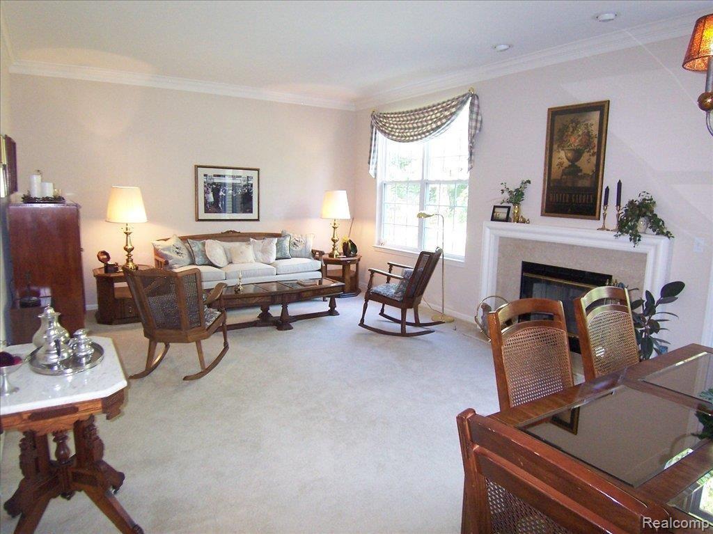 5393 Forest Ridge Drive, Unit 3 Clarkston, MI 48346 - Photo 3 of 21 100_5134