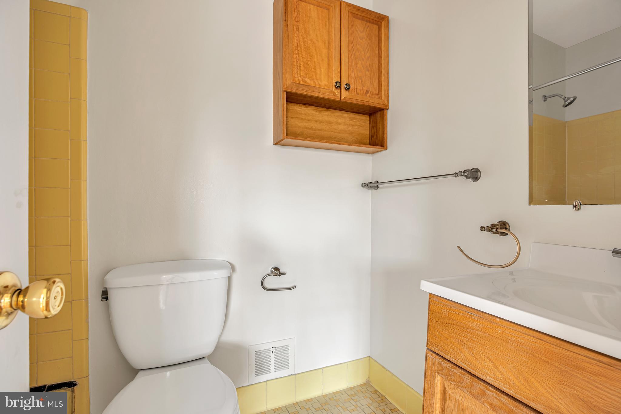 413 Waterford Road Silver Spring, MD 20901 - Photo 11 of 27