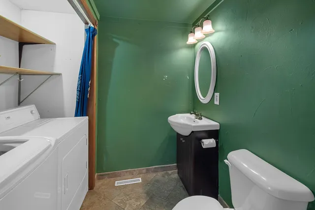 $248,500 | 206 West Street, Beaver Dam, WI 53916