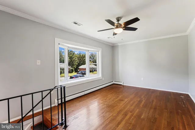 $450,000 | 14308 Belleville Avenue, Woodbridge, VA 22193