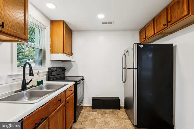 $450,000 | 14308 Belleville Avenue, Woodbridge, VA 22193