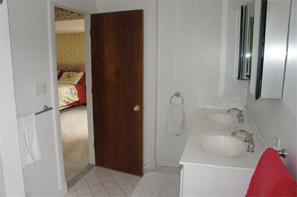 21 Auburndale Road Marblehead, MA 01945 - Photo 24 of 29