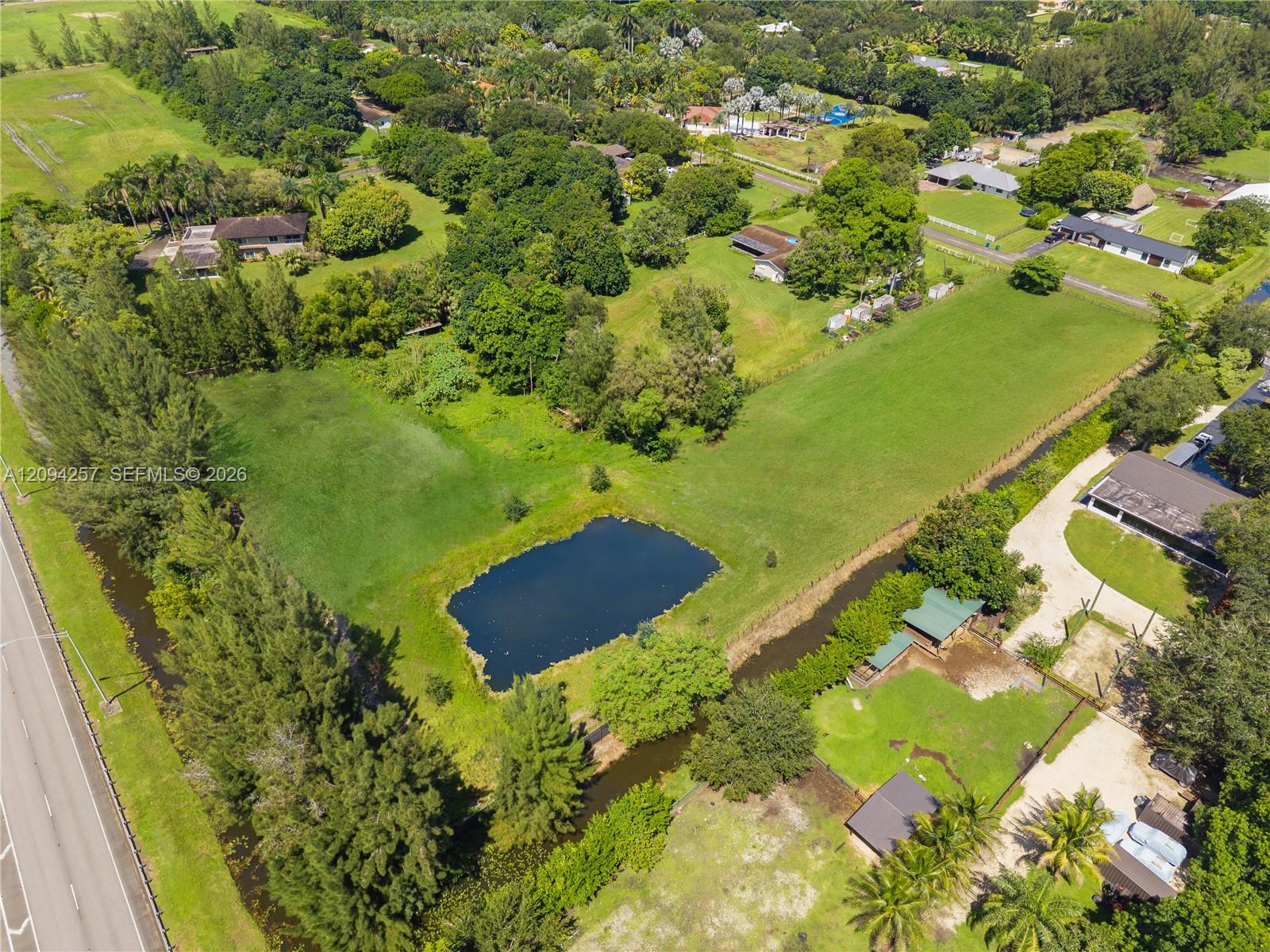 18100 Southwest 70th Place Southwest Ranches, FL 33331 - Photo 14 of 26 Gallery Image 14