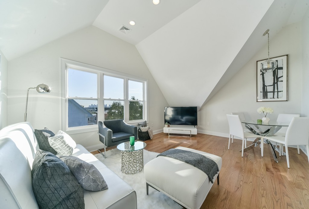 56 Hooper Street, Unit 3R Chelsea, MA 02150 - Photo 1 of 29