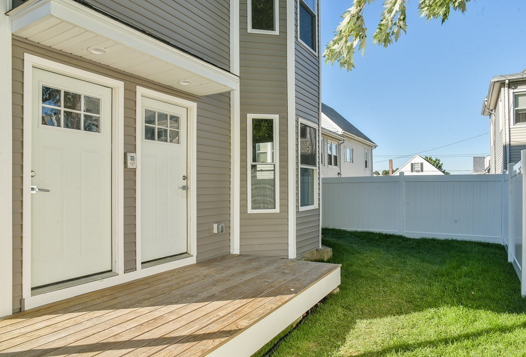 56 Hooper Street, Unit 3R Chelsea, MA 02150 - Photo 18 of 29