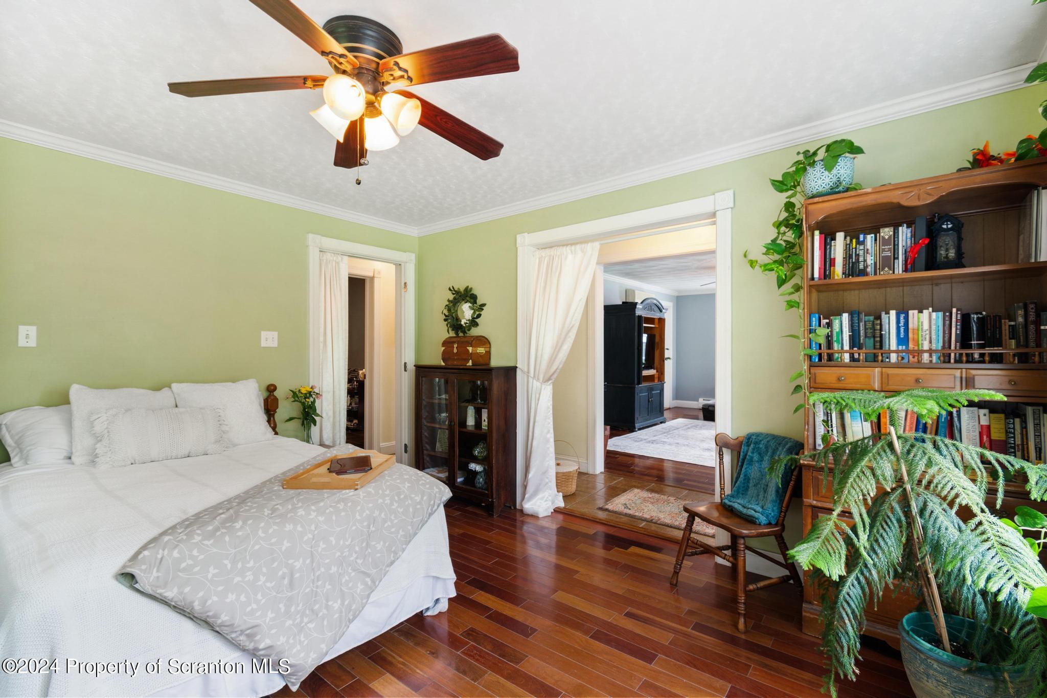 301 Newton Road, Unit REAR Scranton, PA 18504 - Photo 12 of 37 Gallery Image 12